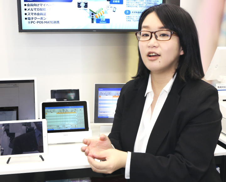 PC-POS MATE　展示スタッフ