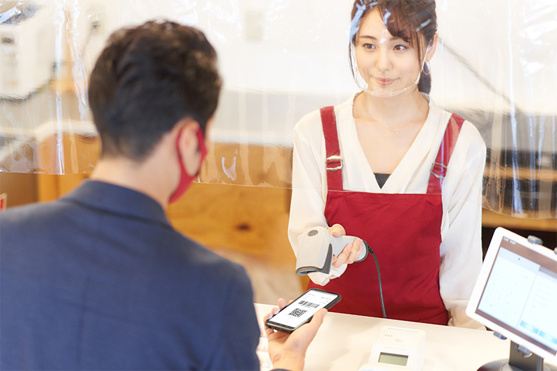 タブレットPOSレジとは？POSレジにタブレット型が活用される背景とそのメリット・デメリットを解説