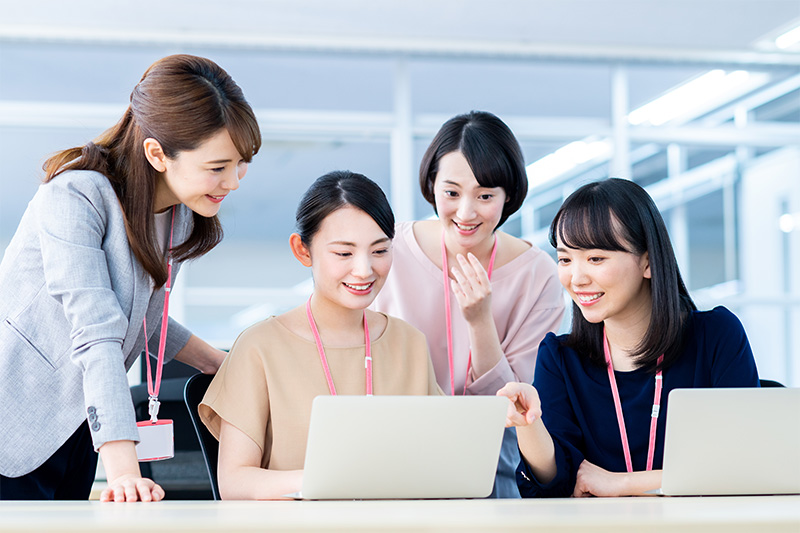 チームとして連携し、助け合いながら働ける環境づくり